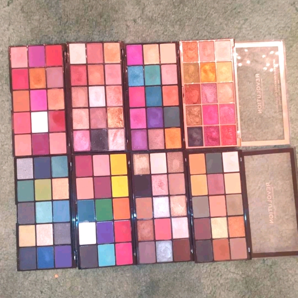 Makeup Revolution Reload Palletes bundle